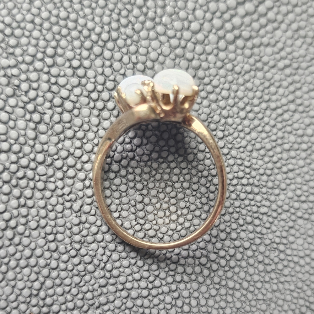 10K Gold Four Stone Opal Ring - Picture 3 of 4